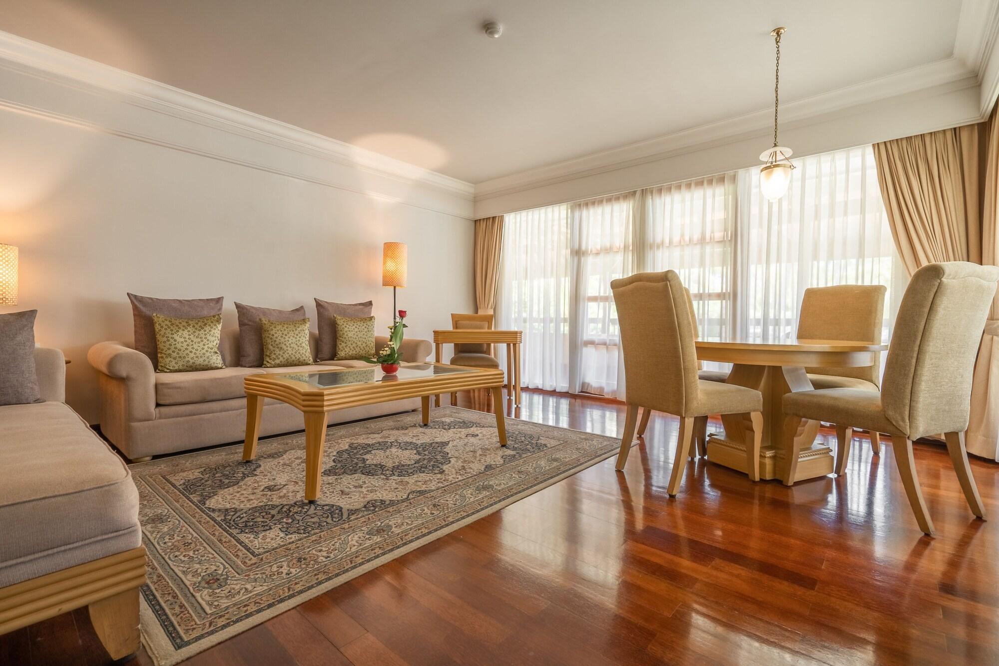Bintang Bali Resort 5*